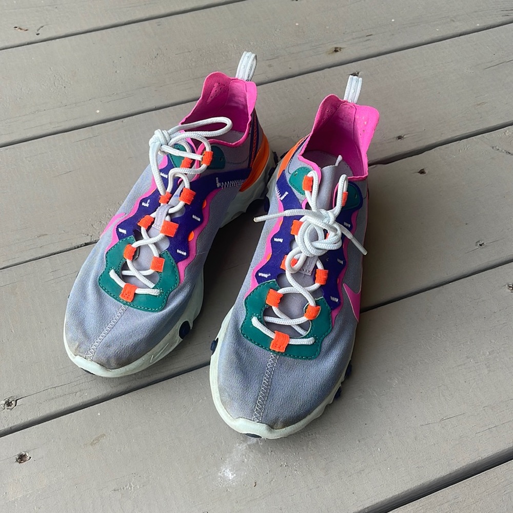 Nike Women’s React Element 55